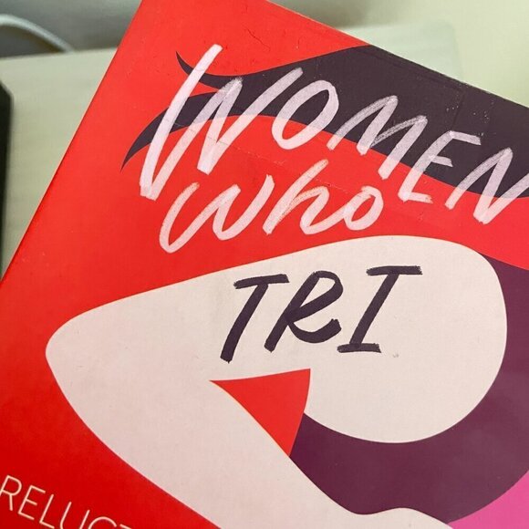 Triathlon Book "Women Who Tri" - Picture 3 of 14